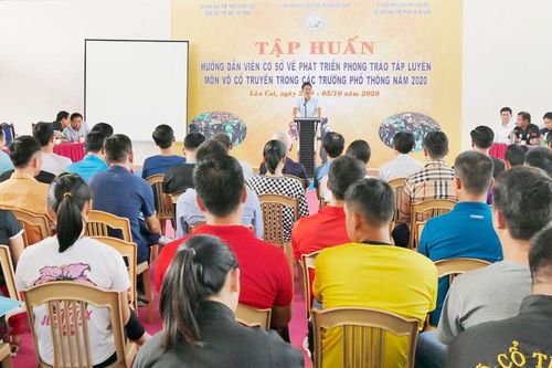 93 học viên tham dự lớp tập huấn võ cổ truyền trong trường học