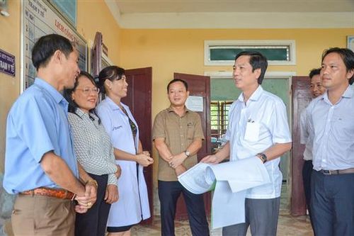 Triển khai đầu tư xây dựng 32 trạm y tế xã