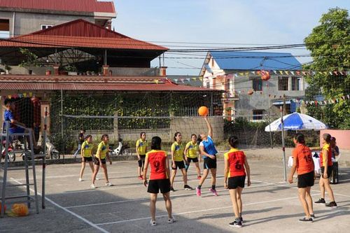 Đổi mới công tác thi đua, khen thưởng