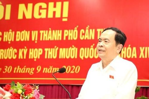 Chủ tịch UBTƯ MTTQ Việt Nam Trần Thanh Mẫn tiếp xúc cử tri Cần Thơ