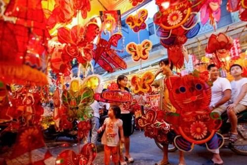 Nhiều điểm vui chơi Tết Trung thu trên phố cổ Hà Nội