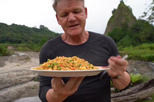 Gordon Ramsay bị chê ăn cơm không sạch đĩa