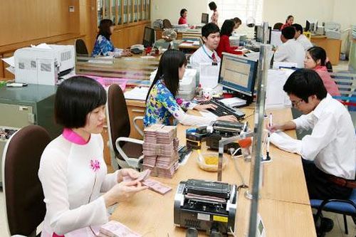 Ngân hàng ồ ạt rao bán tài sản thế chấp