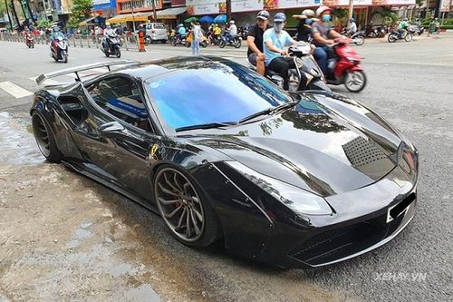 Ferrari 488 GTB độ Liberty Walk hơn 3 tỷ, độc nhất Việt Nam