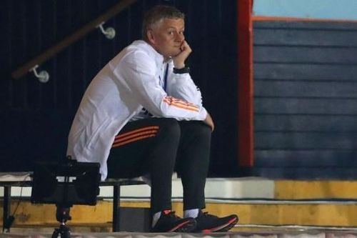 Solskjaer có thể 'bay ghế', Koeman tức giận Dembele