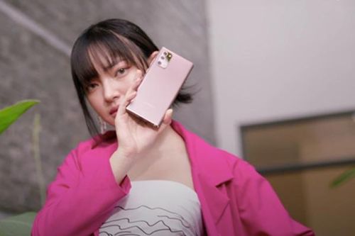Galaxy Note 20 - 'quyền lực mềm' của quý cô hiện đại
