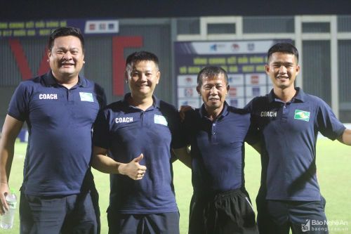 HLV Lê Kỳ Phương, Văn Quyến và những điểm tựa của nhà vô địch U17 SLNA