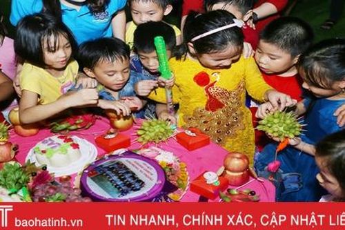 Đẹp mắt những mâm cỗ trung thu trong 'Mùa trăng sum vầy' Trường Albert Einstein