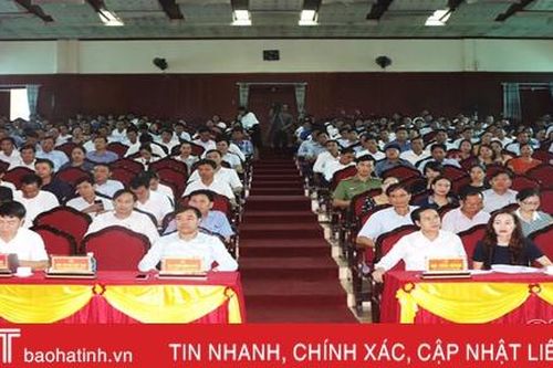 Cẩm Xuyên quán triệt Nghị quyết Đại hội Đảng bộ huyện lần thứ XXXII cho gần 300 cán bộ cốt cán
