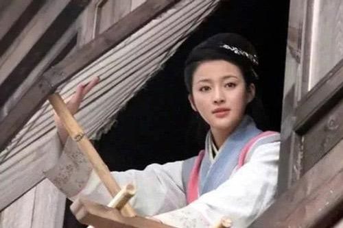 Cửa sổ giấy thời Trung Hoa cổ đại mỏng manh như thế, người xưa đã làm gì để bảo vệ sự riêng tư của bản thân?