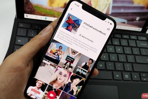 Dior ra mắt BST thời trang đình đám trên mạng xã hội TikTok