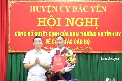 Công bố Quyết định của Ban Thường vụ tỉnh ủy về công tác cán bộ