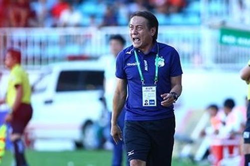 Quyết định dùng 2 huấn luyện viên cùng lúc lạ thường của CLB HAGL: Đổi vận… cho vui