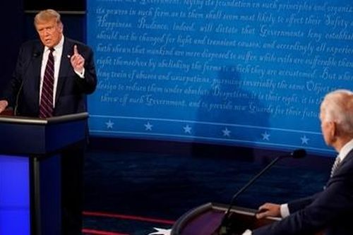 Trump-Biden đối đầu nảy lửa trong cuộc tranh luận đầu tiên