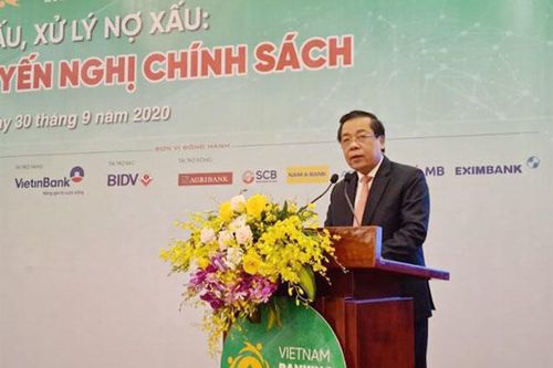 Các tổ chức tín dụng tích cực thực hiện tái cơ cấu, xử lý nợ xấu