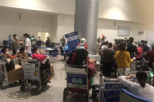 Vietjet nói gì về phản ánh phí cách ly người về từ Hàn Quốc quá cao?