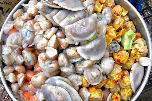 Ăn gì ở phố người Hoa chỉ với 100.000 đồng?