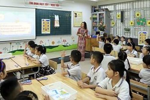 Học tập suốt đời để thích ứng với xã hội số toàn cầu