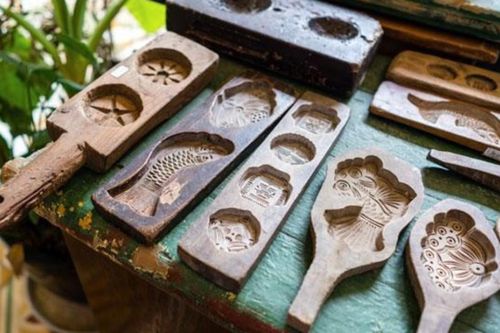 Bí ẩn sau những khuôn bánh Trung Thu cổ xưa tinh xảo nhất và tục thờ trăng bái thần