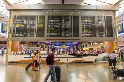 Singapore dỡ lệnh đóng cửa biên giới với khách từ Việt Nam