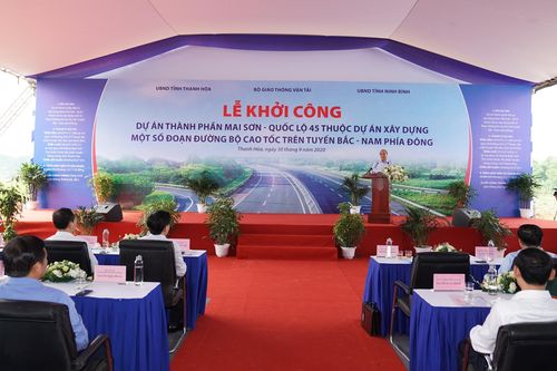 Lãnh đạo Chính phủ dự lễ khởi công các dự án thành phần của tuyến cao tốc Bắc – Nam