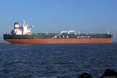Tàu chở nhiên liệu của Iran bắt đầu đến Venezuela