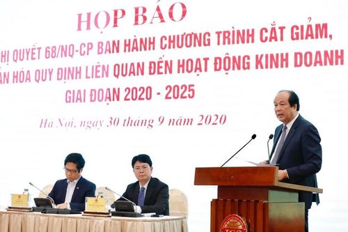 Doanh nghiệp chờ đợi gì từ làn sóng thứ 3 về cải cách hành chính?