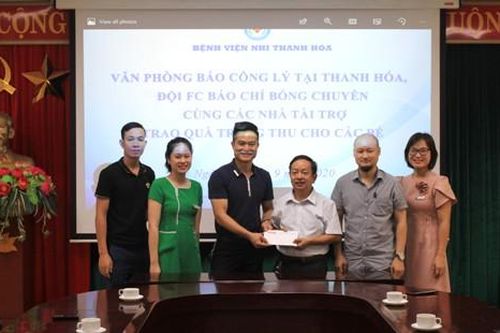 Trung thu yêu thương đến với các bệnh nhi tại Bệnh viện Nhi Thanh Hóa
