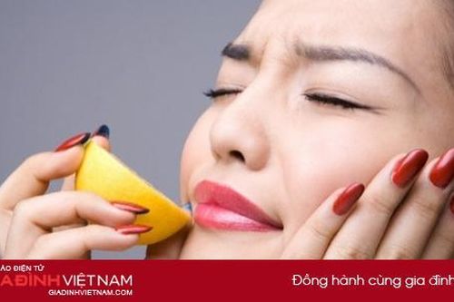Cơ thể bị ảnh hưởng như thế nào khi ăn quá nhiều đồ chua?