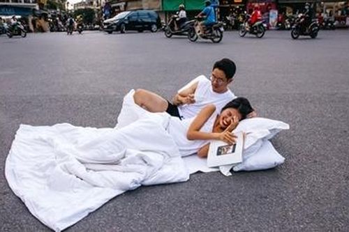 Xử lý vi phạm nơi công cộng: Cần một chế tài đủ sức răn đe