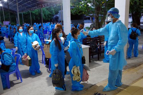 Dịch COVID -19: Đưa hơn 230 công dân Việt Nam từ Thái Lan về nước