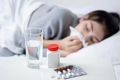 Tại sao khi giao mùa hè thu lại dễ mắc bệnh hô hấp và dị ứng?
