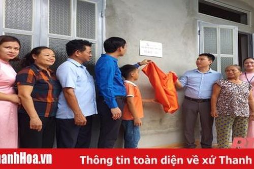 Khánh thành 'Nhà khăn quàng đỏ' cho học sinh có hoàn cảnh khó khăn