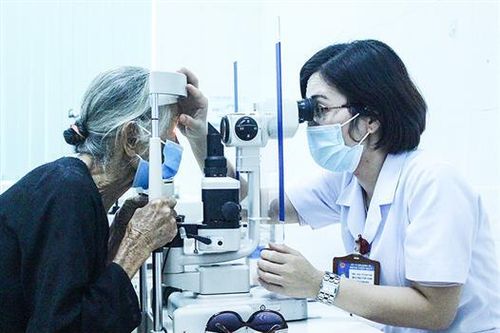 Nữ bác sĩ tài năng, tâm huyết với nghề