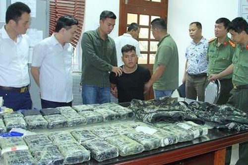 Bắt giữ số lượng ma túy lớn nhất tại Mường Khương.