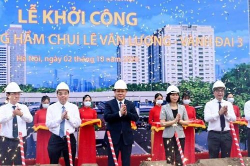 Khởi công dự án hầm chui nút giao Lê Văn Lương - Vành đai 3