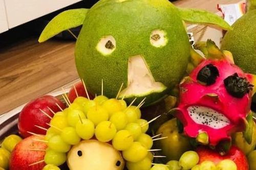 'Cười ngất' với hình con thú trong mâm cỗ trung thu