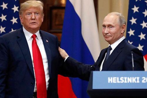 Tổng thống Putin chúc tổng thống Trump sớm khỏi bệnh