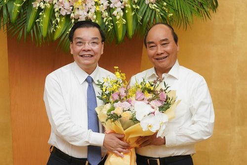 Thủ tướng chúc mừng Bộ trưởng KH&CN Chu Ngọc Anh
