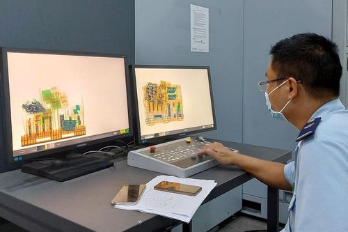 Thông quan hàng hóa tại Nội Bài chỉ còn 10 phút