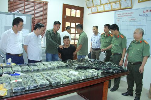 Công an Lào Cai bắt giữ hàng trăm nghìn viên ma túy tổng hợp
