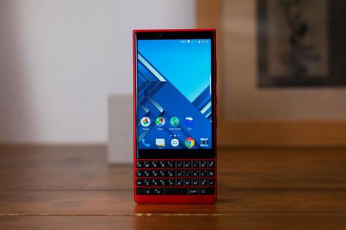 Bảng giá điện thoại BlackBerry tháng 10/2020: Giảm giá 'sập sàn'