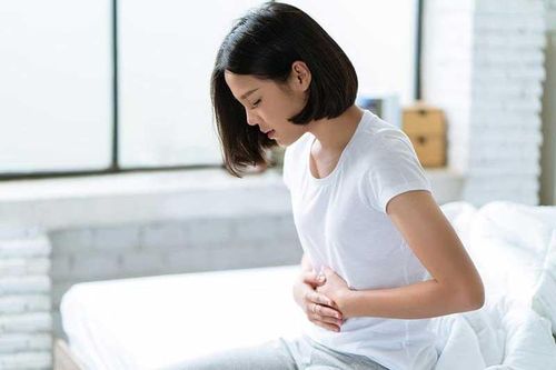 Những triệu chứng ban đầu của ung thư đa số mọi người đều bỏ qua