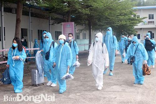 Bắt đầu triển khai thu phí cách ly y tế tập trung