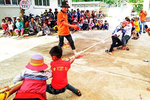 Đầu tư xây dựng Nhà Thiếu nhi Khánh Sơn