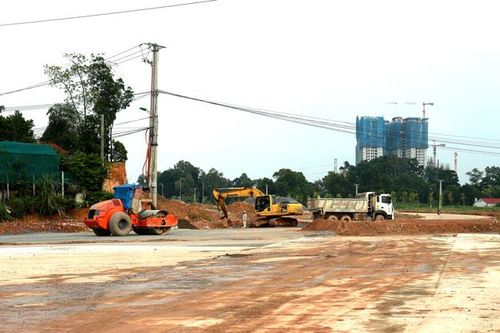Khí thế thi đua trên những công trình