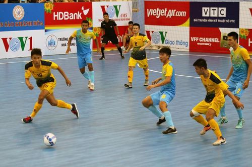 Trực tiếp Futsal HDBank VĐQG 2020: Sahako 1-1 Thái Sơn Bắc