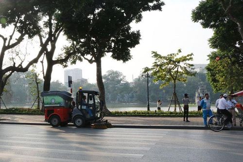 Hà Nội tổng vệ sinh toàn thành phố chào mừng các ngày kỷ niệm lớn
