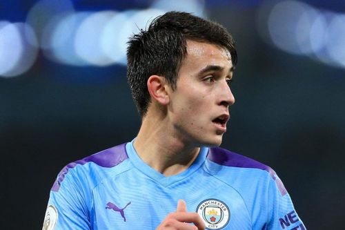 Barca vỡ mộng chiêu mộ hậu vệ của Man City