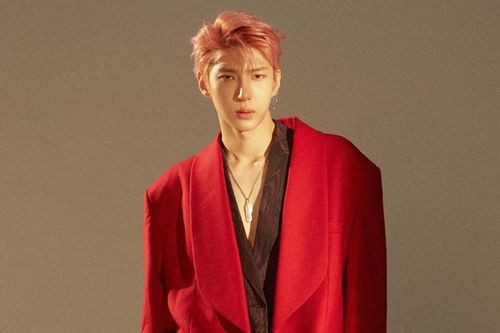 Stylist Hàn Quốc chọn ra 3 thần tượng mặc suit đẹp nhất